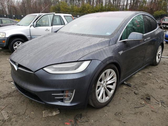 tesla model x з США IAAI в Україну